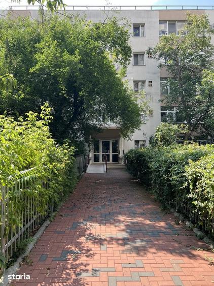 Apartament cu 3 camere în Titan