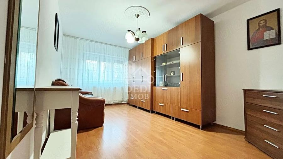 Apartament de inchiriat cu 2 camere,zona Decebal, Oradea - 9