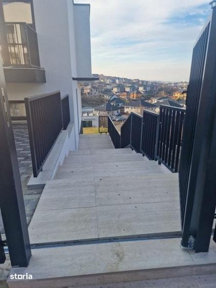 Casă cu 5 camere cu Teren 350 Mp în Central