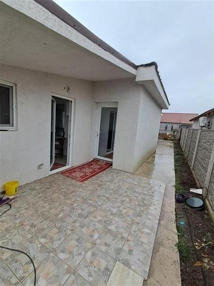 Casă individuală cu 5 camere cu Teren 350 Mp în Exterior Nord