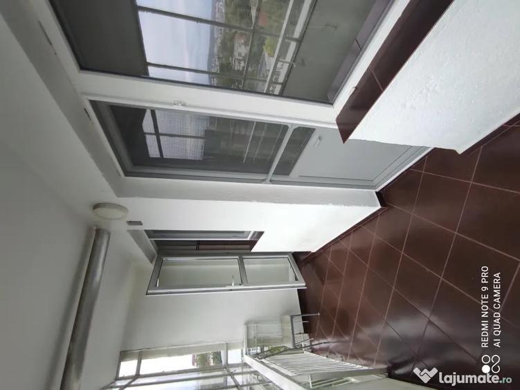 Apartament cu 2 camere decomandat în Tătărași