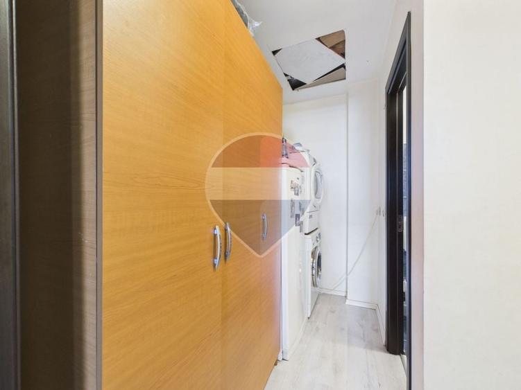 Apartament cu 2 camere semidecomandat, mobilat în Olteniței