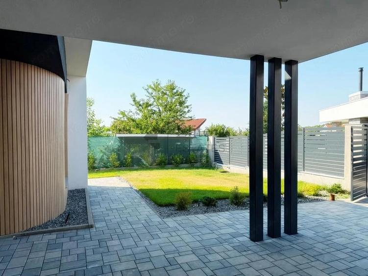 Casa de vanzare cu 4 camere in zona Dealuri Oradea - 2