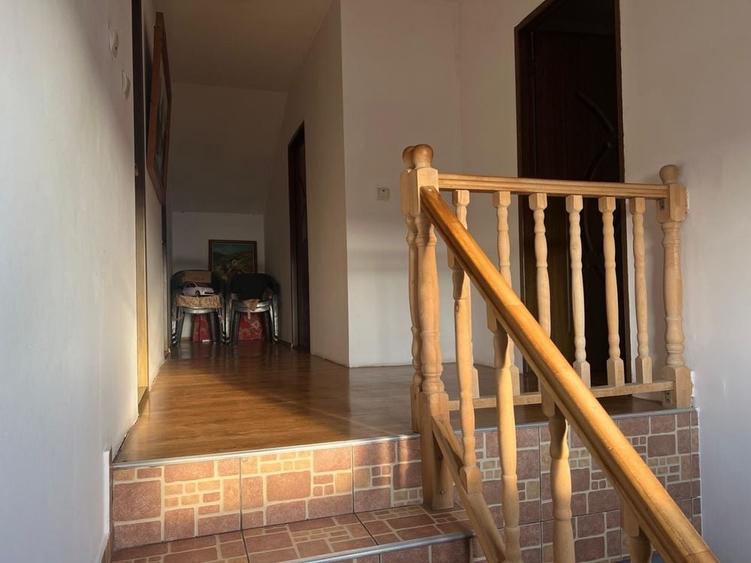 Casă cu 4 camere în Bogonos