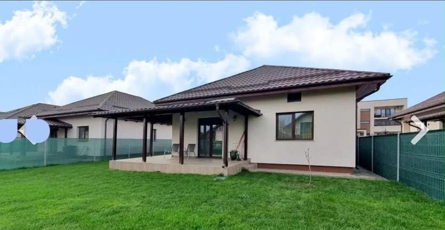 Casă cu 3 camere în Păulești
