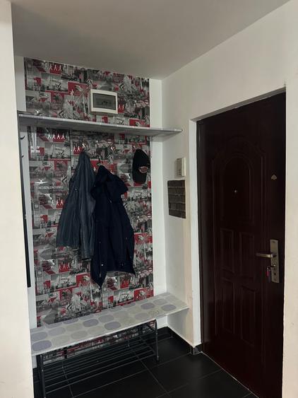 Apartament cu 3 camere decomandat în Decebal