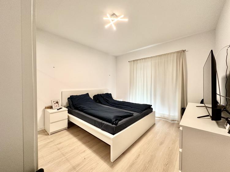 Duplex cu 4 camere cu Canalizare în Moșnița Veche