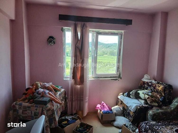 Apartament cu 2 camere decomandat în Bala