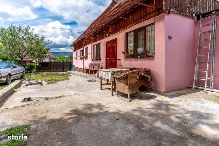 Casă cu 2 camere în Brăișoru