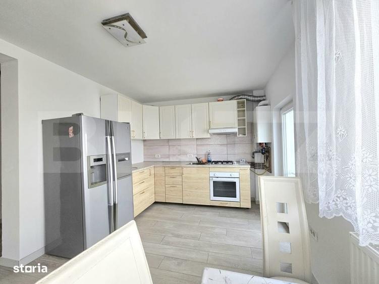 Apartament cu 3 camere decomandat în Chișoda