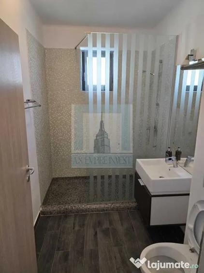 Apartament cu 2 camere decomandat în Centrul Istoric