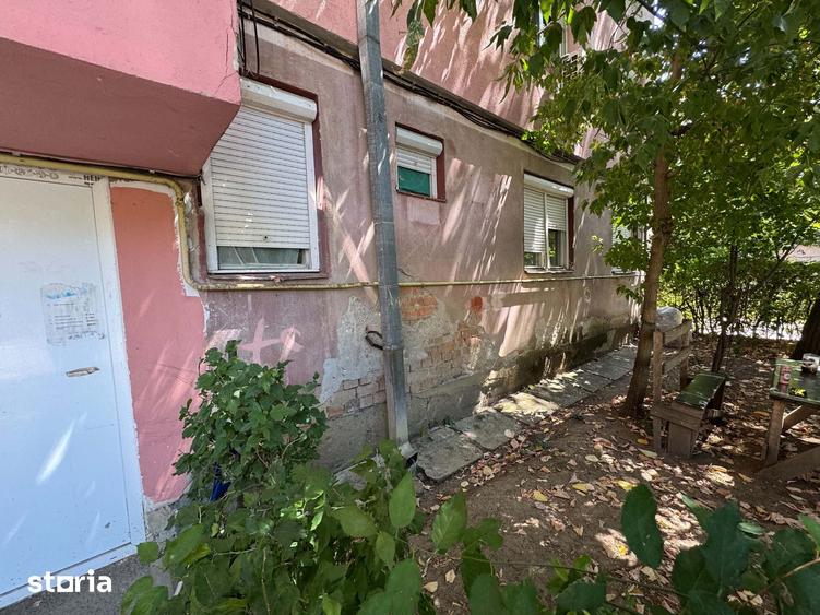 Apartament 2 camere , parter , caramida , Micro 14 - 7