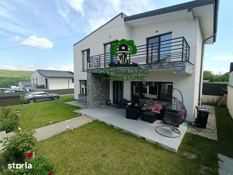 Vila 4 camere, 2 bai,154 mp, Semi Mobilata, canalizare, asfalt, Rediu - 1