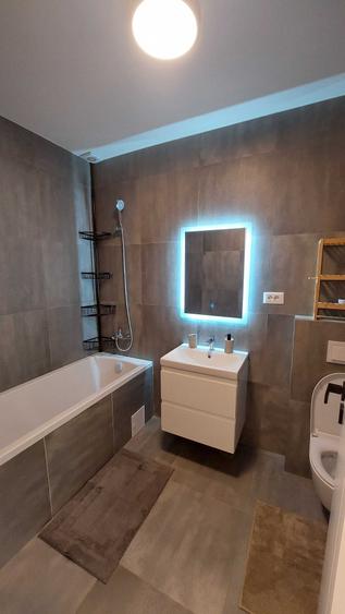 Apartament cu 2 camere decomandat în Exterior Vest