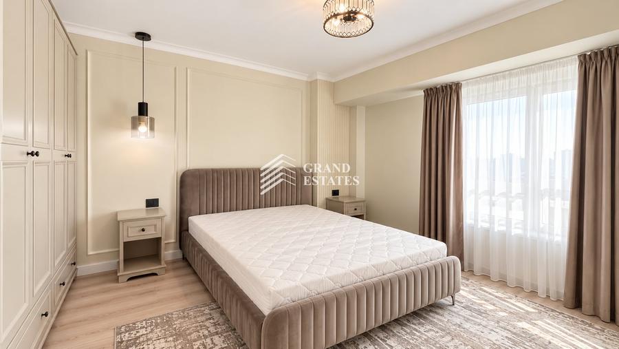 Apartament cu 4 camere decomandat, mobilat în Centrul Civic