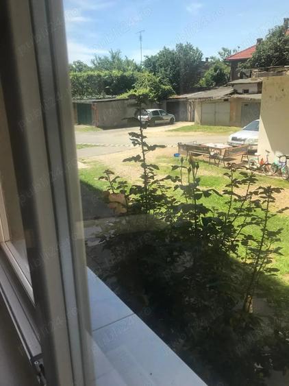 Apartament cu 3 camere decomandat în Ultracentral