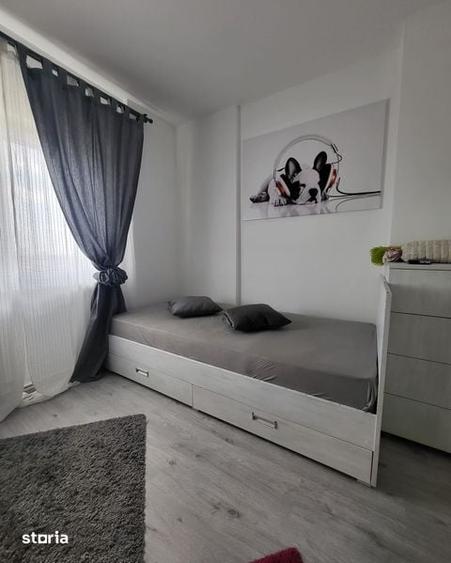 Apartament cu 3 camere în Cantacuzino