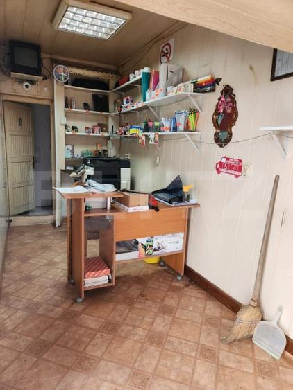 Apartament cu 4 camere decomandat, mobilat în Central