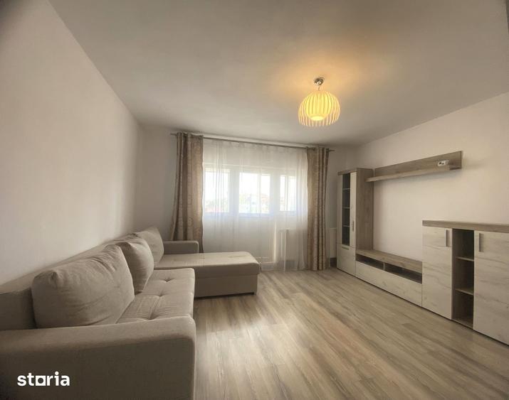 Apartament cu 2 camere semidecomandat în Micro 11
