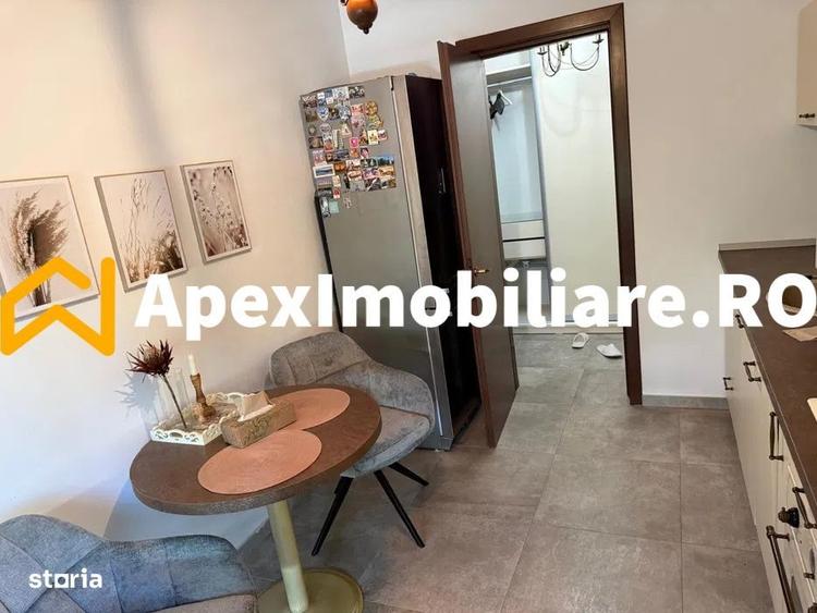 Apartament cu 2 camere decomandat în Politehnica