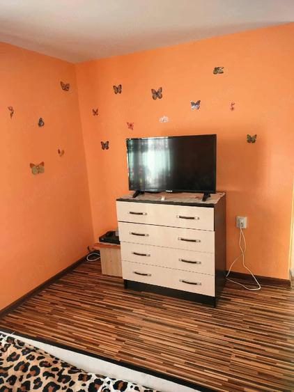 Casă cu 3 camere cu Teren 2700 Mp în Salcia