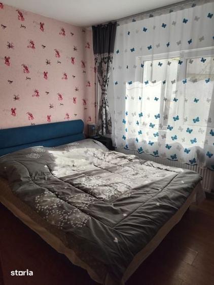 Apartament cu 3 camere decomandat în Mihai Bravu