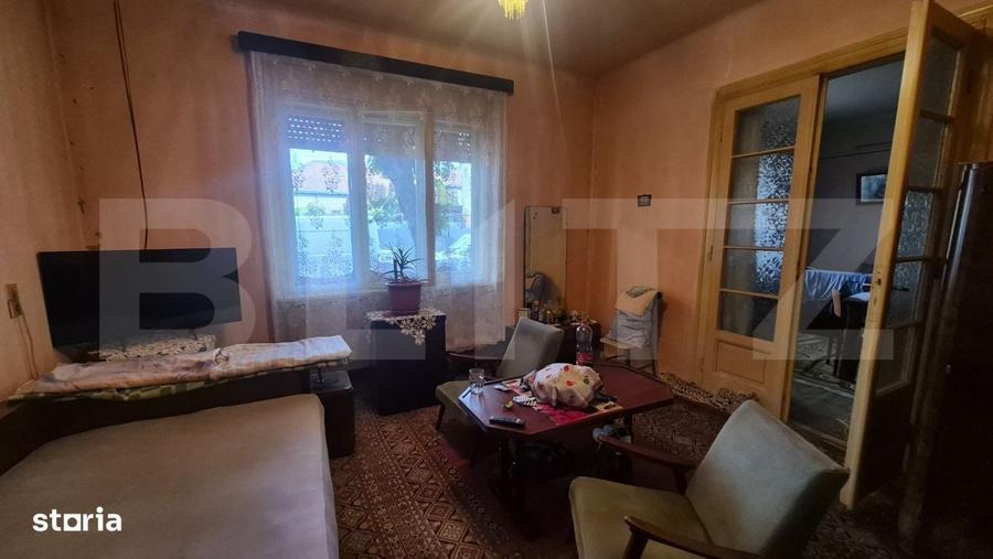 Casă cu 4 camere în Central