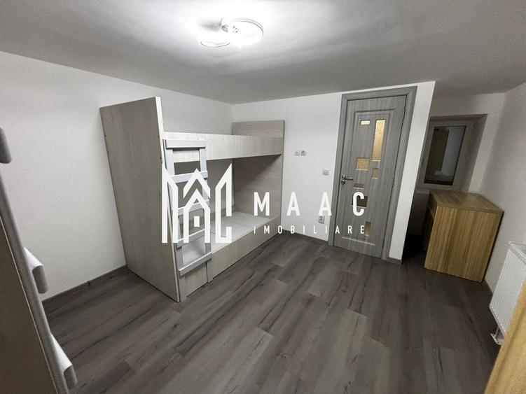 Casă individuală cu 14 camere cu Canalizare în Industrial Vest