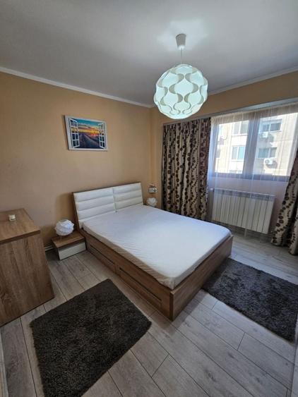 Apartament cu 2 camere decomandat în Panduri