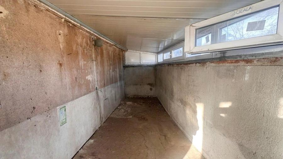 Apartament cu 4 camere decomandat în P-ța Romană