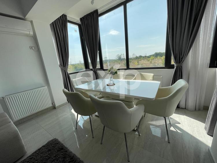 Apartament cu 3 camere semidecomandat, mobilat în Pantelimon