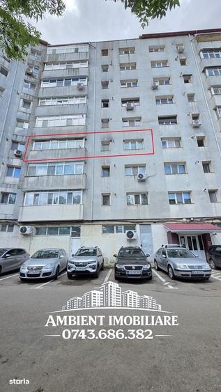 Apartament cu 3 camere decomandat în Gară