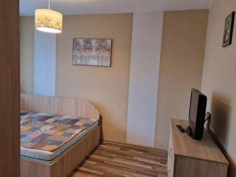 Apartament cu 2 camere semidecomandat în Gojdu