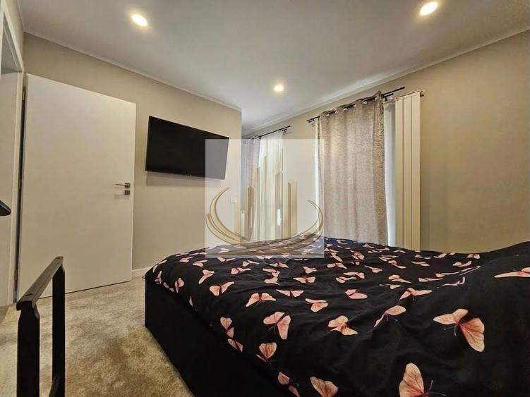 Duplex cu 3 camere cu Canalizare în Dumbrăvița