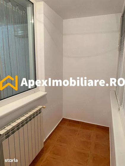 Apartament cu 3 camere decomandat, mobilat în Ozana
