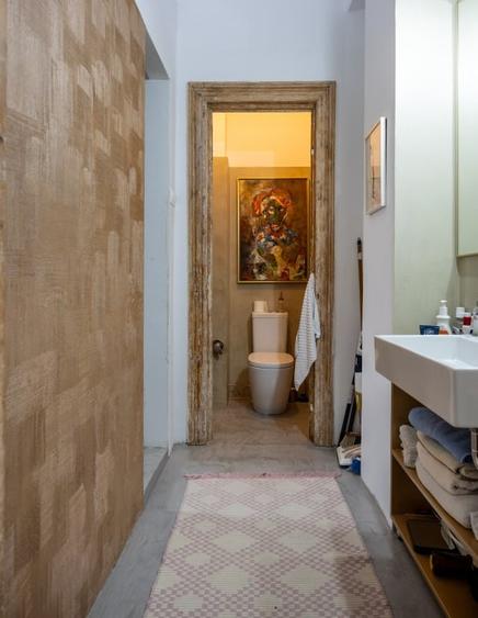 Apartament cu 6 camere circular, mobilat în P-ța Victoriei