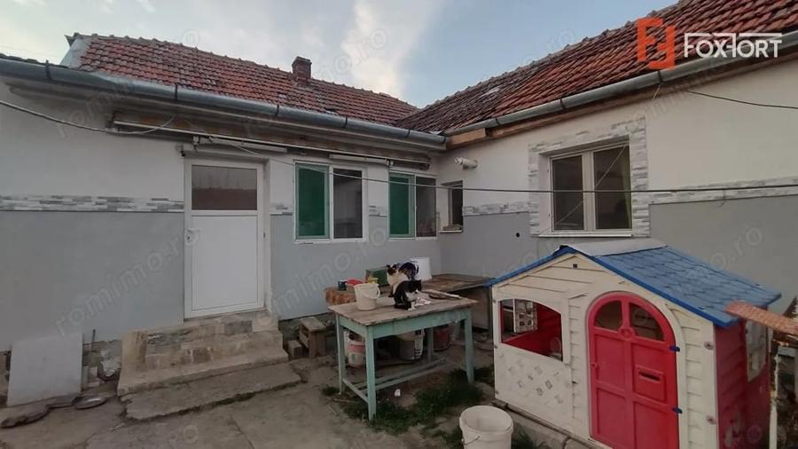Casă cu 3 camere cu Teren 1142 Mp în Mehala