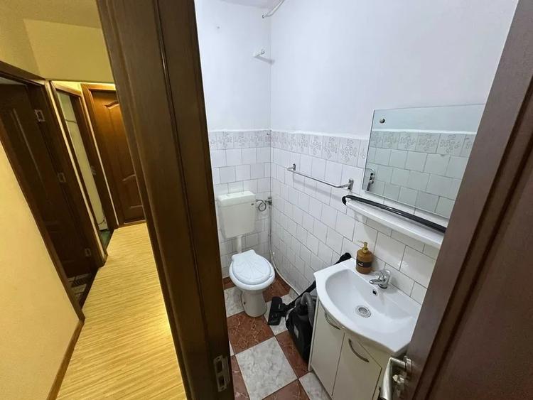 Apartament cu 3 camere decomandat în Chișinau