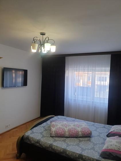 Apartament cu 2 camere decomandat în Lotrioara