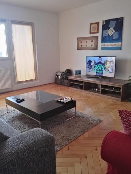 Apartament cu 2 camere decomandat, mobilat în Unirii