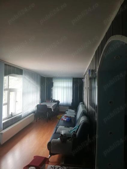 Casă cu 3 camere cu Teren 25000 Mp în Călinești