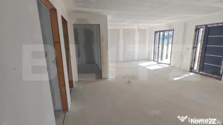 Casă cu 3 camere cu Teren 600 Mp în Central