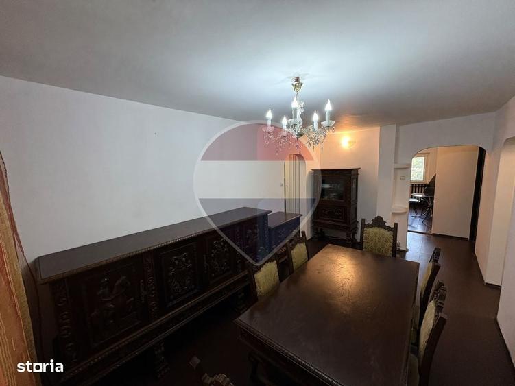 Apartament cu 4 camere semidecomandat în Traian