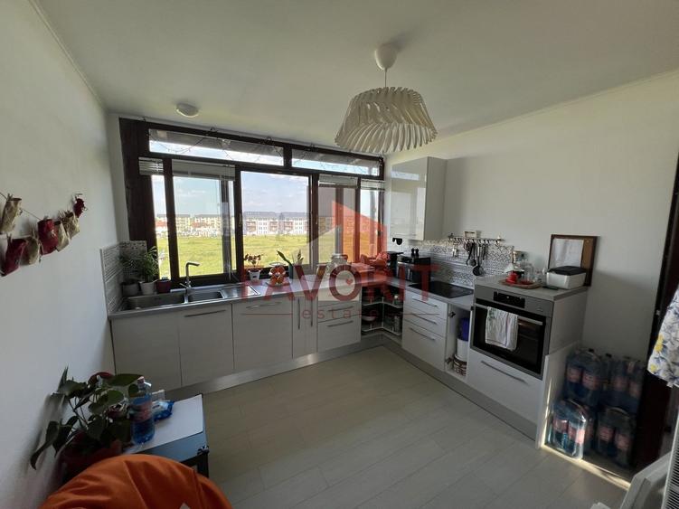 Apartament cu 4 camere decomandat, mobilat în Giroc