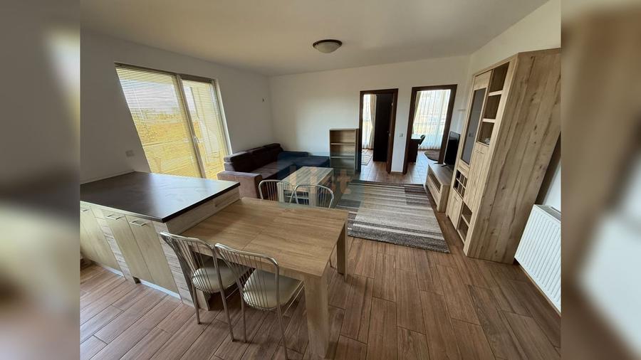 Apartament cu 3 camere semidecomandat în Gheorgheni