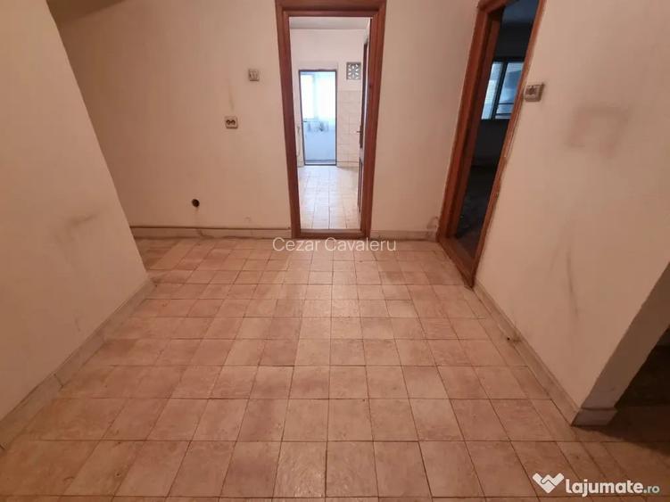 ?tefan cel Mare-Curtea de Apel-3 camere/parter/reziden?ial - Bacau (Bacau)