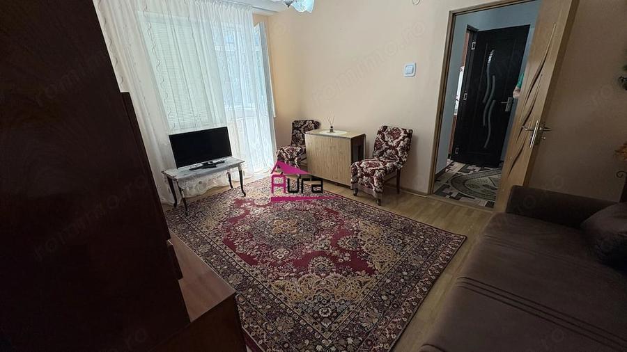 Inchiriez apartament 2 camere zona Str.Isaccei - 11