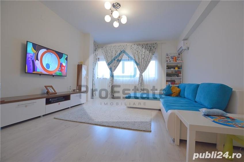 Apartament cu 3 camere decomandat în Otopeni