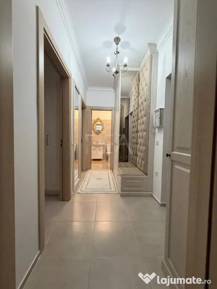Apartament cu 2 camere decomandat în Central
