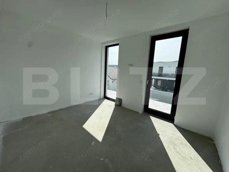 Casă cu 4 camere cu Teren 397 Mp în Central